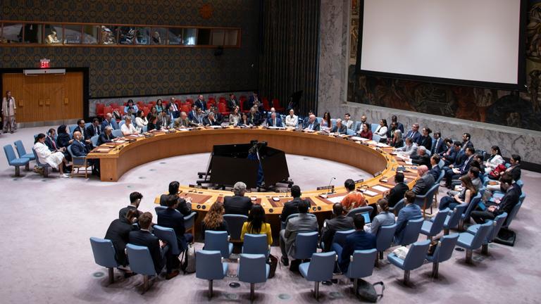 Warnungen und neue Angriffe