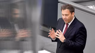 Bundestag beschließt milliardenschwere Steuererleichterungen für Unternehmen