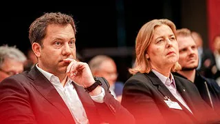 Das "House of Lars" bröckelt: Verliert Klingbeil die Kontrolle über die SPD?