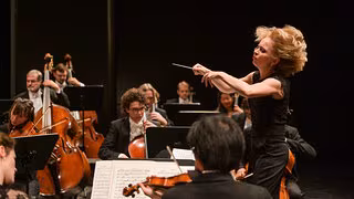 Anna Skryleva wird feierlich an der Oper Magdeburg verabschiedet