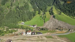 Rund 50 Personen aus Berghütten in Tirol evakuiert