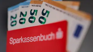 BGH-Urteil: Erzgebirgssparkasse muss Prämiensparern Zinsen nachzahlen