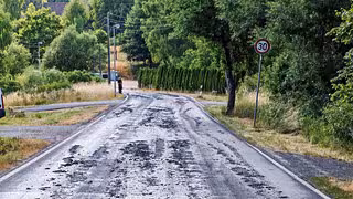 "Schmelzende Straßen" in Thüringen: Hitze und Verkehr als Ursachen vermutet