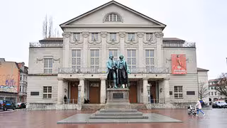 Sanierung des DNT Weimar wohl später als geplant