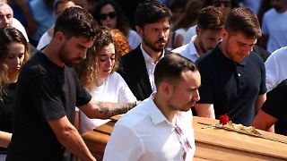 Fußball-Stars begleiten Diogo Jotas Witwe auf schwerstem Weg