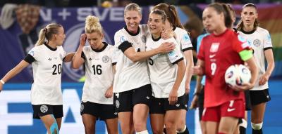 „Es war ein bitter erkaufter Sieg“, sagt der Bundestrainer nach Gwinns Schock-Verletzung