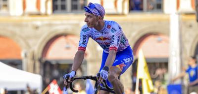 Schreckmoment für die deutsche Tour-Hoffnung gleich auf der ersten Etappe