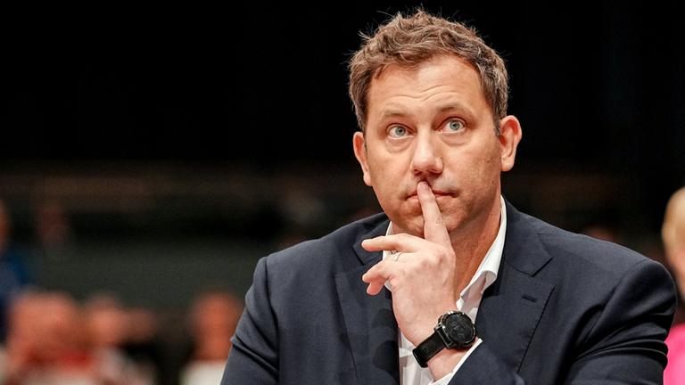 Auf der Suche nach mehr Geld