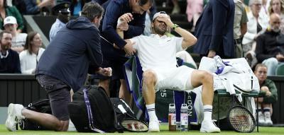 Die Schmerzen waren zu groß – Drama um Dimitrow rettet Jannik Sinner