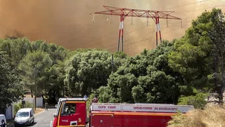 Feuer erreicht Marseille – Grosser Brand in Katalonien