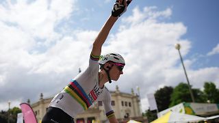 Tadej Pogacar kennt schon auf der vierten Etappe keine Gnade