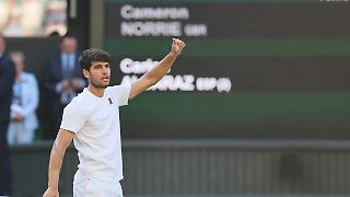 Wimbledon-Favorit Alcaraz saust ins Halbfinale