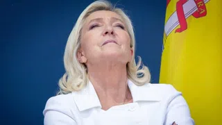 Marine Le Pen bleibt vorläufig unwählbar