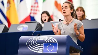 Carola Rackete gibt Mandat im EU-Parlament auf