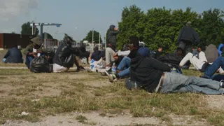 Sinnbild Gravelines – französische Küstengemeinden überlastet