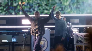 Wiedersehen nach 16 Jahren von Oasis und den Fans in Manchester