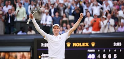 Sinner gewinnt Giganten-Duell gegen Alcarez