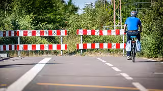 Warum nach Jahren noch kein Kilometer Radschnellweg gebaut ist
