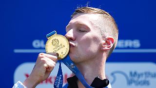 Sensation: Wellbrock kürt sich zum historischen Dreifach-Weltmeister