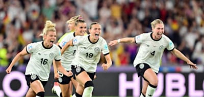 110 Minuten in Unterzahl – Deutschland triumphiert im Elfmeterschießen