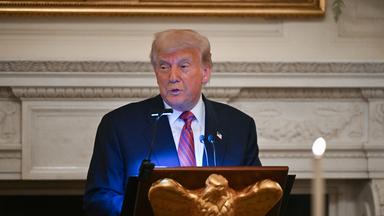 Wie die Epstein-Akten für Trump zum Problem wurden