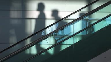 44,9 Jahre alt, 1,73 Meter groß, 77,7 Kilo schwer