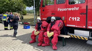 Chemie-Großeinsatz in Osterwieck: Arsen-Büchsen auf einem Feld entdeckt