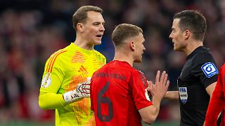 Fußball-Bundesliga führt den Handshake-Dialog ein