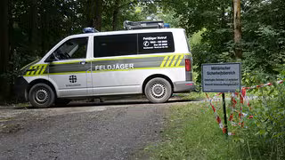 Nach Hubschrauber-Absturz bei Grimma: 200 Helfer suchen nach Vermisstem