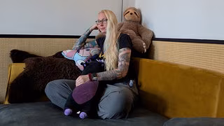 Chronisch krank arbeiten: "Meistens sind es Schuldgefühle, die mich zur Arbeit treiben"