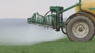 In Frankreich löst ein umstrittenes Pestizid Proteste aus