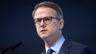 Linnemann fordert weniger Verbeamtungen – Kritik von vielen Seiten