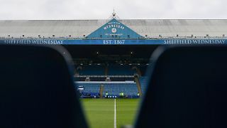 Röhl wirft hin, Spieler streiken: Traditionsklub versinkt im Chaos