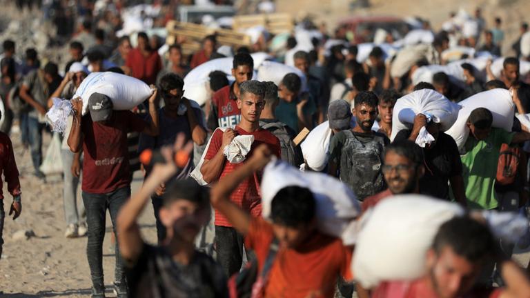 160 weitere Kulturschaffende fordern Druck auf Israel