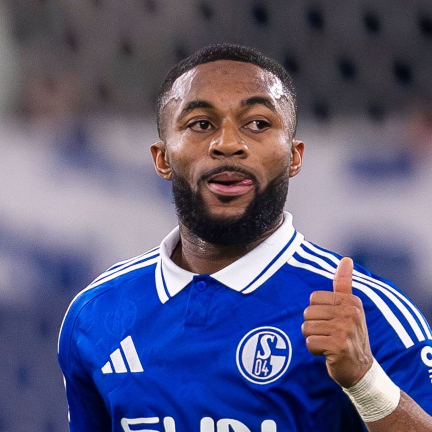 Fußball-Profi Moussa Sylla wehrt sich: Hund "nie ausgesetzt"