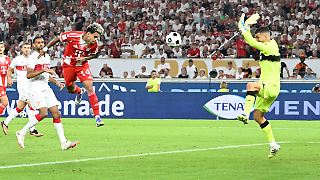FC Bayern München gewinnt hitziges Duell um Supercup