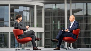 Das Interview mit Felix Banaszak im Faktencheck