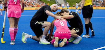 Deutsche Spielerin bekommt Stock ins Gesicht – Hockey-Frauen verpassen Sensation