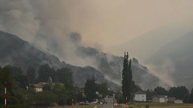 Waldbrände wüten weiter - Jakobsweg teilweise gesperrt