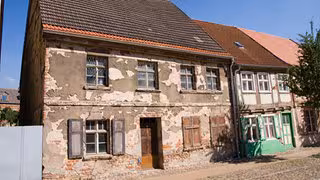 Viele Denkmäler in Sachsen, Sachsen-Anhalt und Thüringen gefährdet