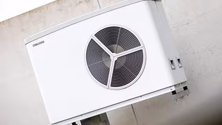 Warum Klimaanlagen in Deutschland selten in Hitzeschutz-Plänen auftauchen