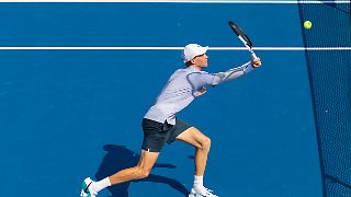 Entkräfteter Sinner gewinnt im Giganten-Duell kein Spiel und gibt auf