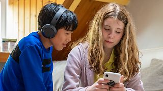 KI-Chatbot von Meta durfte mit Kindern flirten