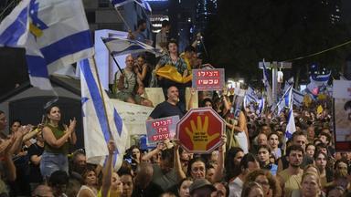 Landesweite Proteste für Freilassung der Hamas-Geiseln