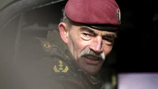 Ex-General Domröse über mögliche Ukraine-Mission: "Jederzeit einsatzbereit sein"