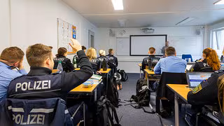 Polizeiausbildung: Gewerkschafter und Professor fordern Verbesserungen