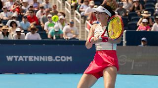 Deutsche Tennis-Hoffnung kämpft auch gegen eigenen Körper