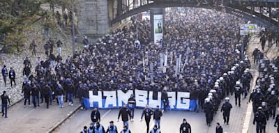 Gleich zwei Fanmärsche – wer erobert Fußball-Hamburg?