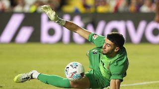 "Genialer, brutaler Torwart" rettet Barça und macht ter Stegen schon vergessen