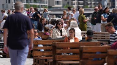 Mehr Menschen im Westen, weniger im Osten